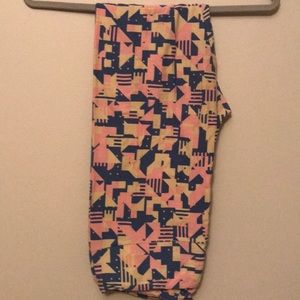 Lularoe leggings